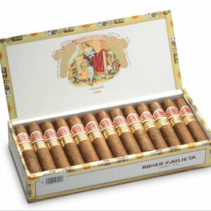 Romeo y Julieta Petit Churchills